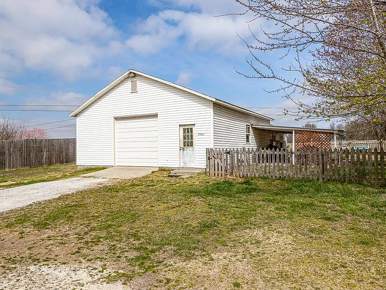 12842 Ruby Rd — Photo 46