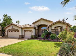 2841 E Ranch Ct, Gilbert, AZ 85296