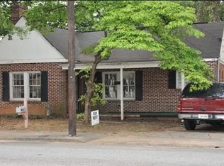 3181 Dogwood Dr, Hapeville, GA 30354
