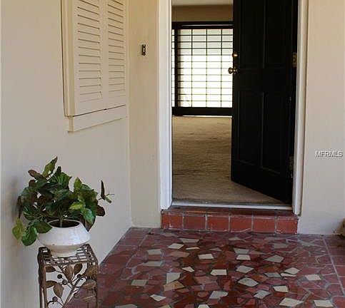 4th image of 1524 Oakadia Dr E
