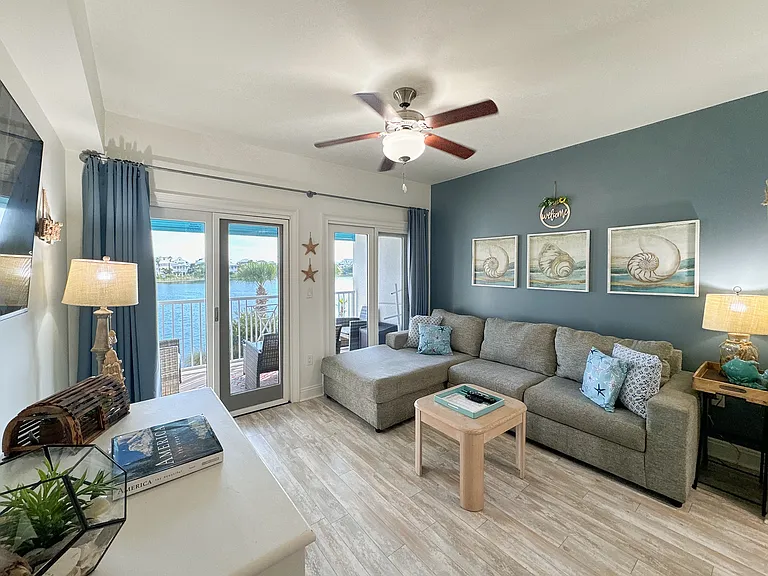 114 Carillon Market St #210 — Photo 28