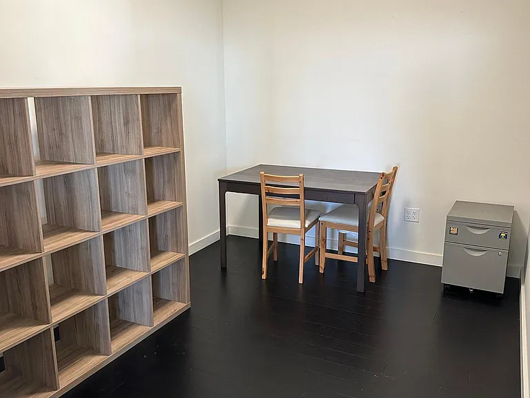50 Jerrold Ave #409 — Photo 6