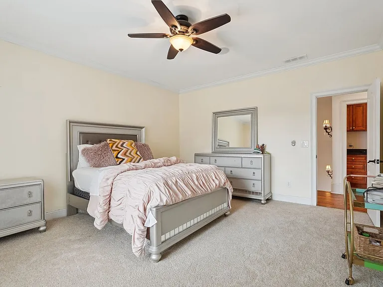 343 Summer Garden Dr — Photo 61