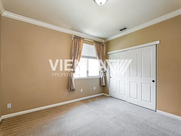 1014 Waterford Dr — Photo 14