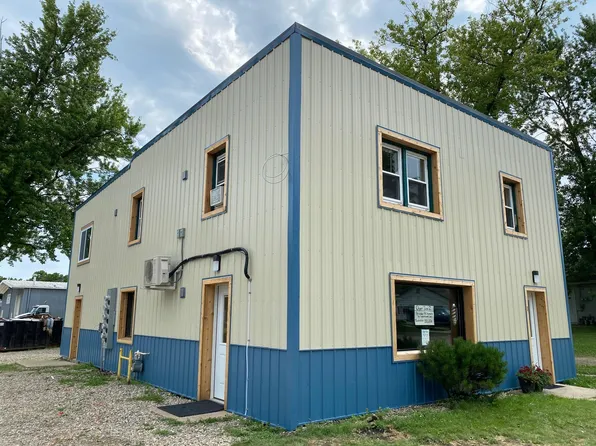 220 E 7th St, Albert Lea, MN 56007