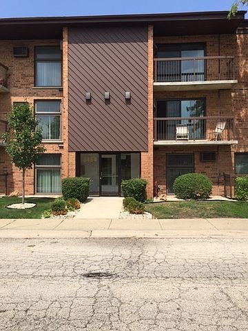 1st image of 8454 W Catalpa Ave Unit 9