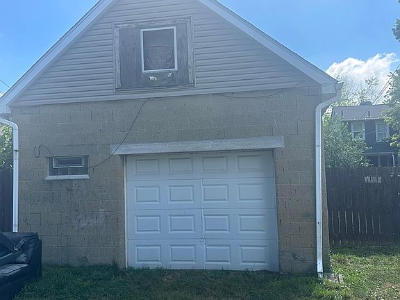 4th image of 269 Wrexham Ave