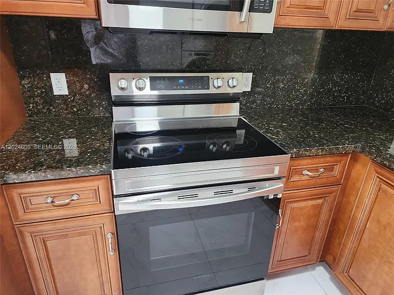 5350 W 21st Ct #203 — Photo 10