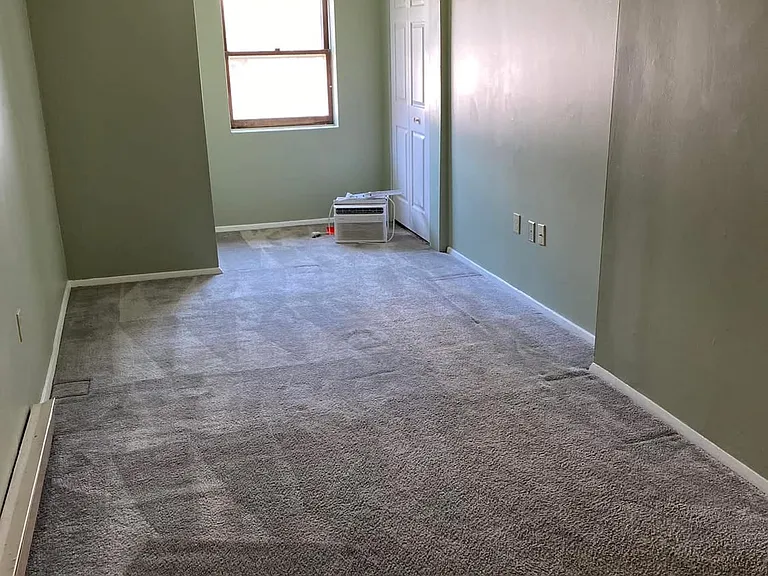 511 W Broad St #5 — Photo 7