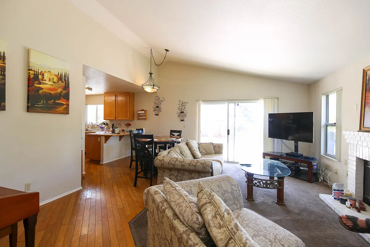 Building Photo - 1189 Camino Del Sol