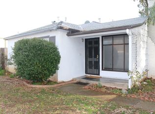 2556 Michelle Dr, Sacramento, CA 95821
