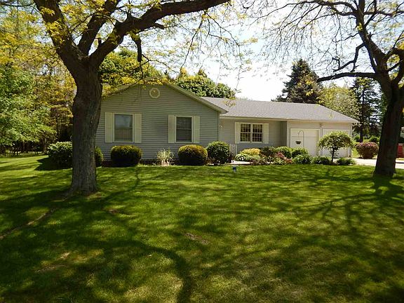 2nd image of 61948 Ozone St