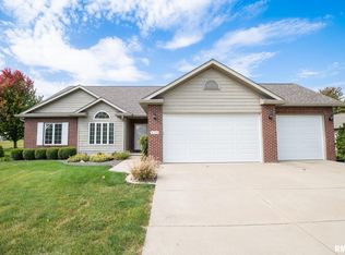 5113 S Cameron Ln, Mapleton, IL 61547