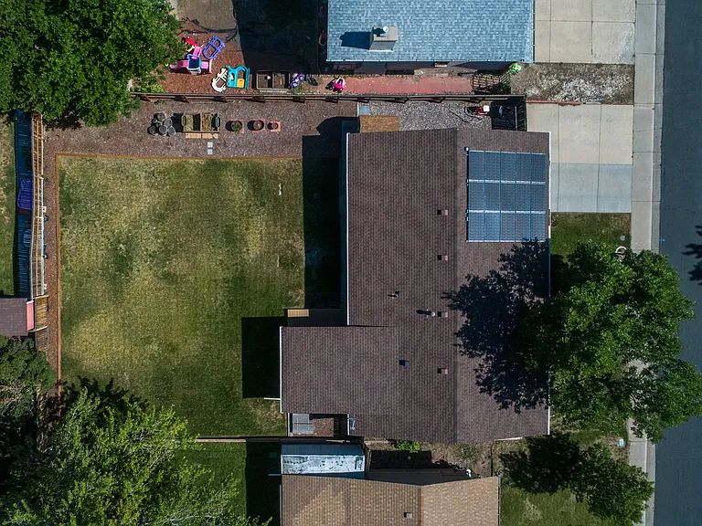 577 S Field St — Photo 29