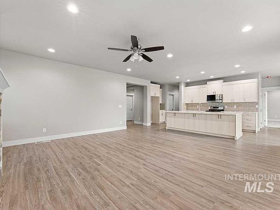 4th image of 4421 S Wagon Rd Lot 3/6