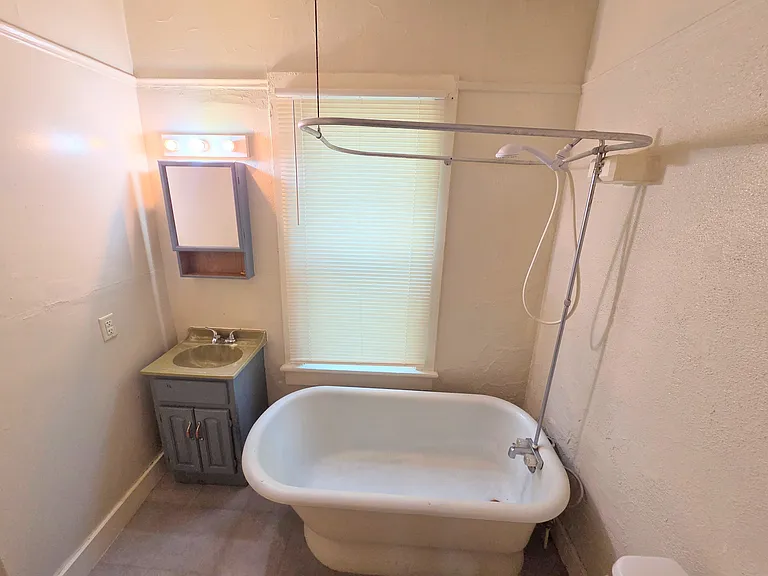 1419 Saint Marys Ave — Photo 6