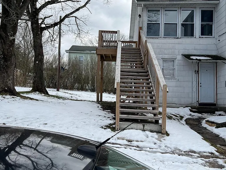 400 E Alder St #3 — Photo 12