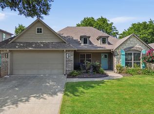 1808 E Jacksonville St, Broken Arrow, OK 74012