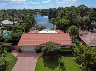 372 Paulus Ct, Boca Raton, FL 33486
