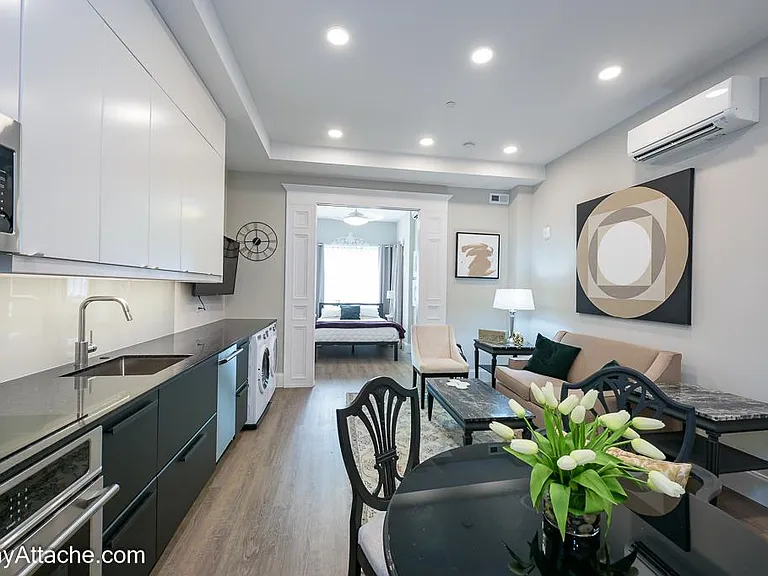 1521 Corcoran St NW #4 — Photo 4