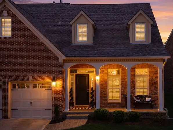 112 Somersly Pl, Lexington, KY 40515