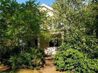 238 W Main Rd, Conneaut, OH 44030