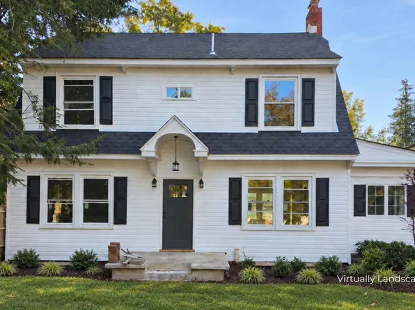 2082 Pennington Rd, Ewing, NJ 08618