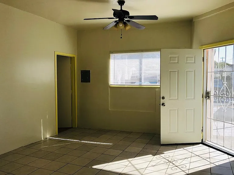 2600 38th Ave — Photo 3