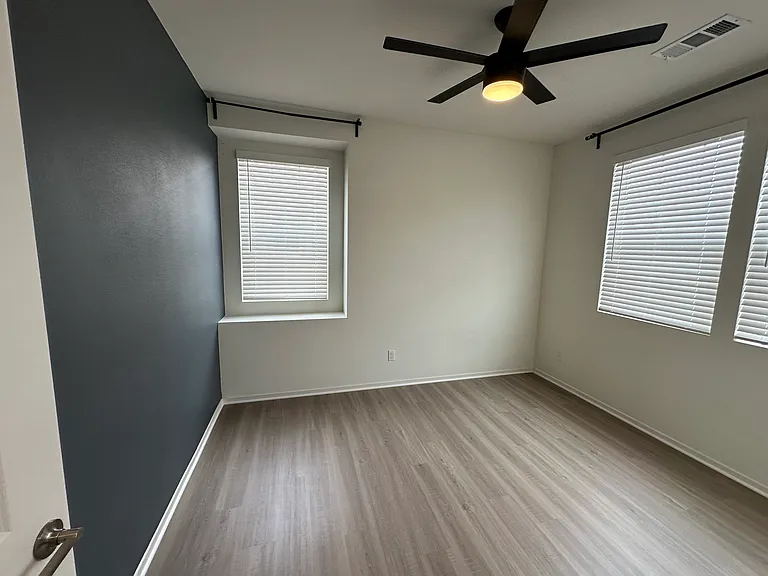 5340 Calle Rockfish #25 — Photo 39