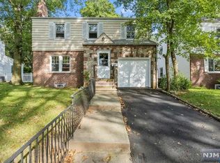 767 Stelton St, Teaneck, NJ 07666
