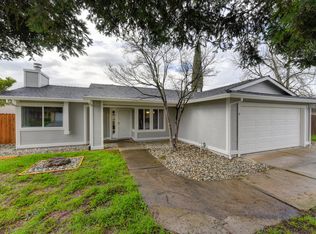 6 Icarus Ct, Sacramento, CA 95823