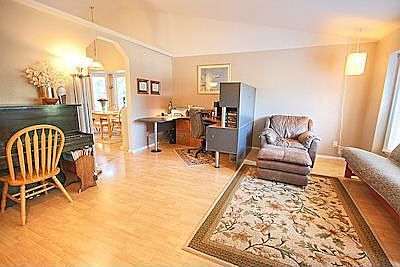 Living Room as you enter house