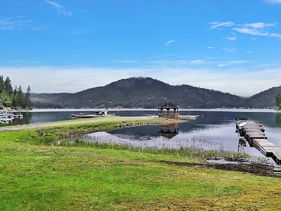 2nd image of 3970 Cedar Bay Rd