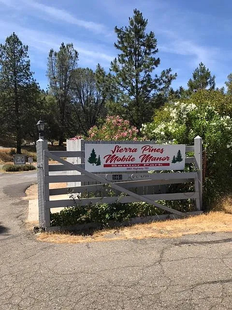 9461 State Highway 193 — Photo 2