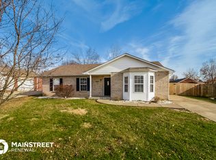 8105 Krystle Ridge Pl, Louisville, KY 40258
