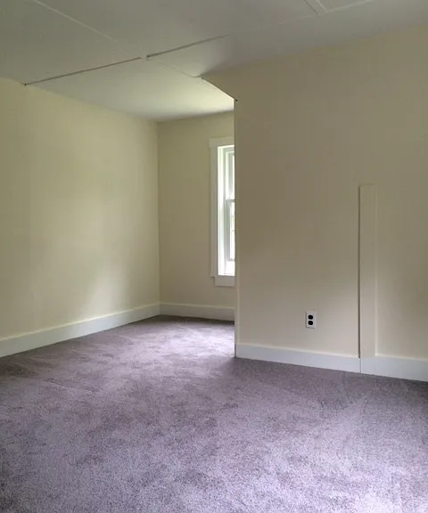 16 Etna Rd — Photo 5
