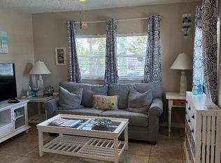 7515 Ridgewood Ave APT 18, Cape Canaveral, FL 32920
