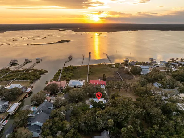 6364 Putnam St, Saint Augustine, FL 32080