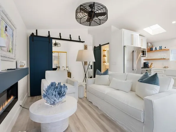 37 El Paseo St, Newport Beach, CA 92663