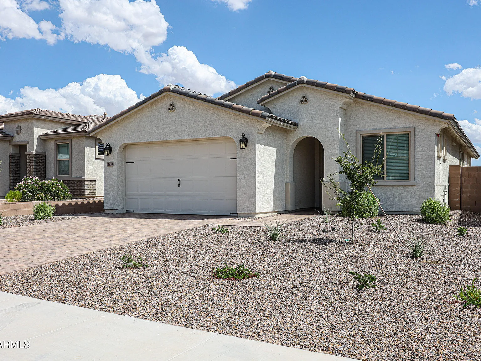 3 bed, 2.0 bath, 1761 sqft, $2,600 — Photo 3