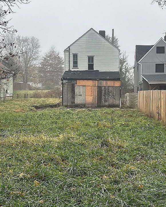 2nd image of 6405 Clifford St