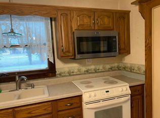 725 N Maple St, Orleans, IN 47452