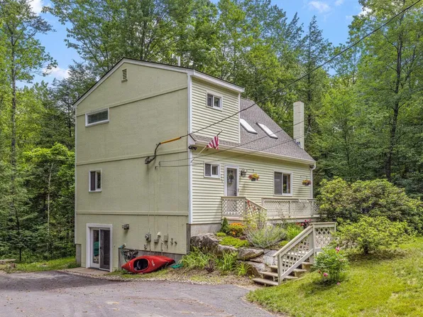 120 Locarno Street, Moultonborough, NH 03254