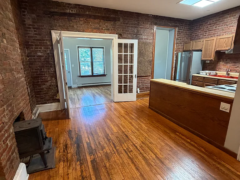 208 Elm St #2 — Photo 1