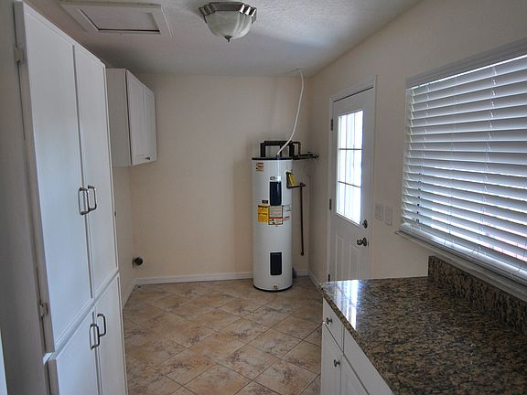 5th image of 1235 Titus Ave