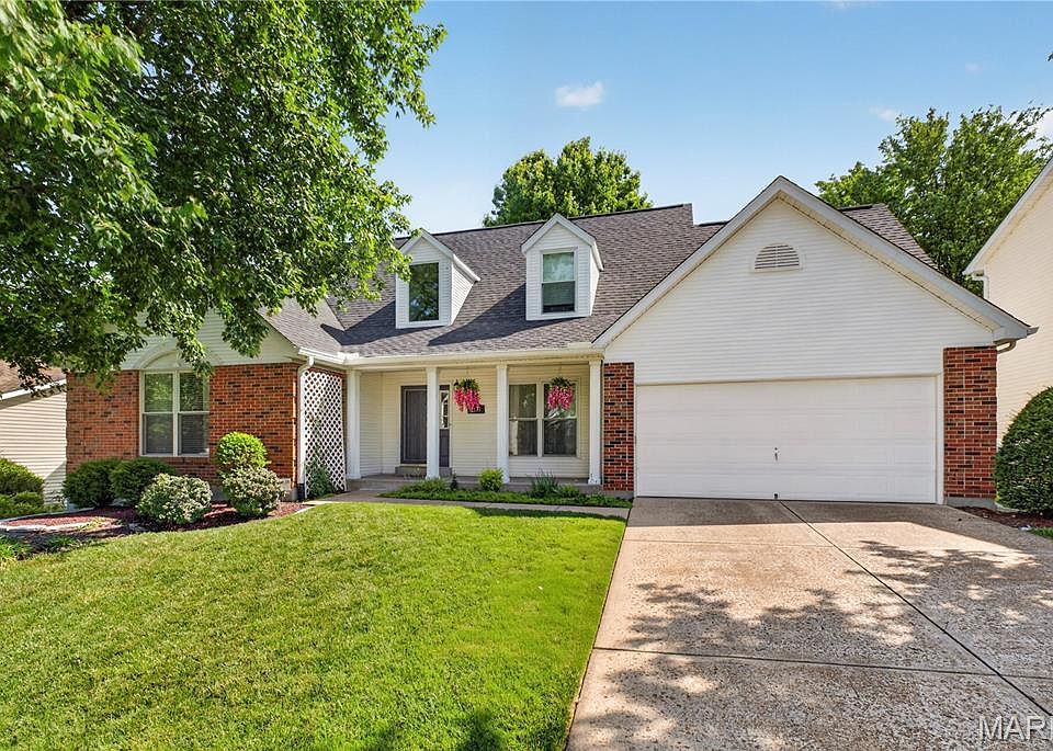 1st image of 2133 Telford Dr