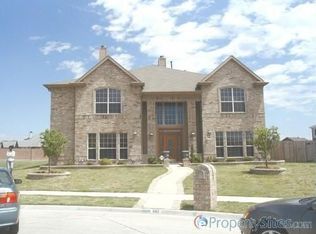 483 Sunnyside Dr, Lancaster, TX 75146