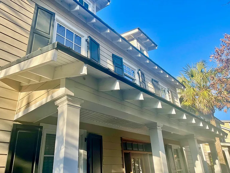 1050 Phillips Park Dr — Photo 25