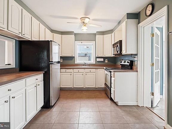 5th image of 1207 Hampton Rd