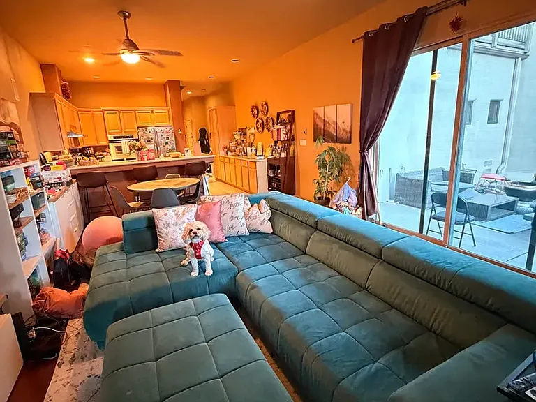 5065 Carriage House Dr — Photo 11